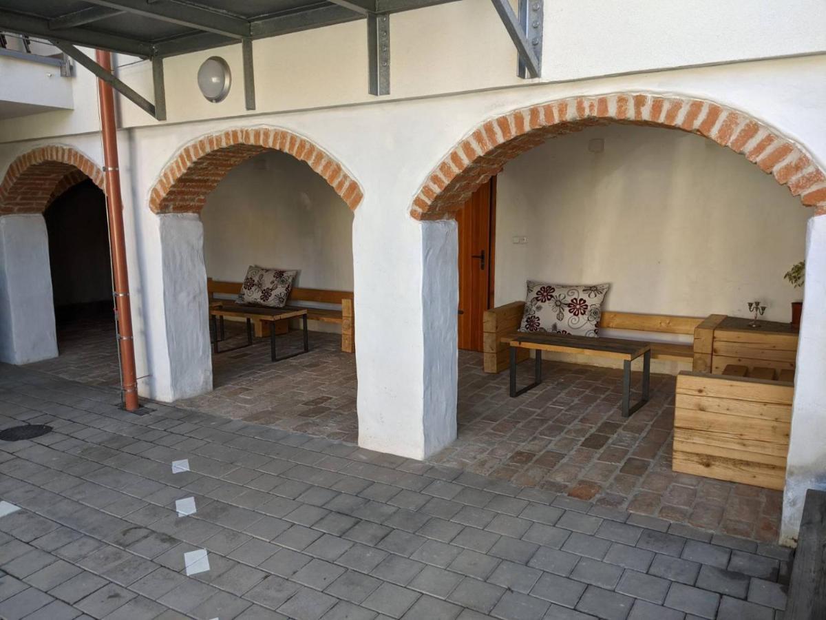 RV apartmán Mikulov Exterior foto